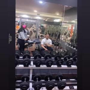 Meet your Posher, Neru